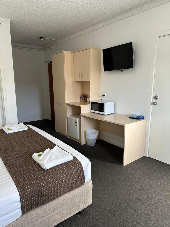 Adelaide Airport Motel Exterior photo